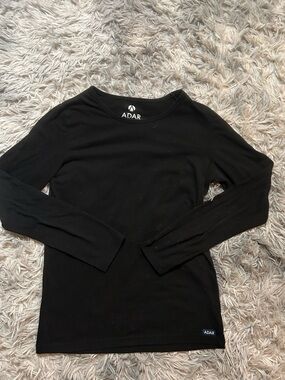 ADAR Women's Long Sleeve Black Tee